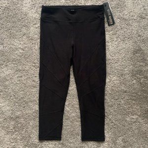 NWT Steve Madden Active Cropped Leggings, Black, Size M